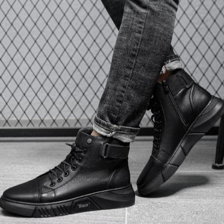 CHRISTIAN - Black warm leather boots
